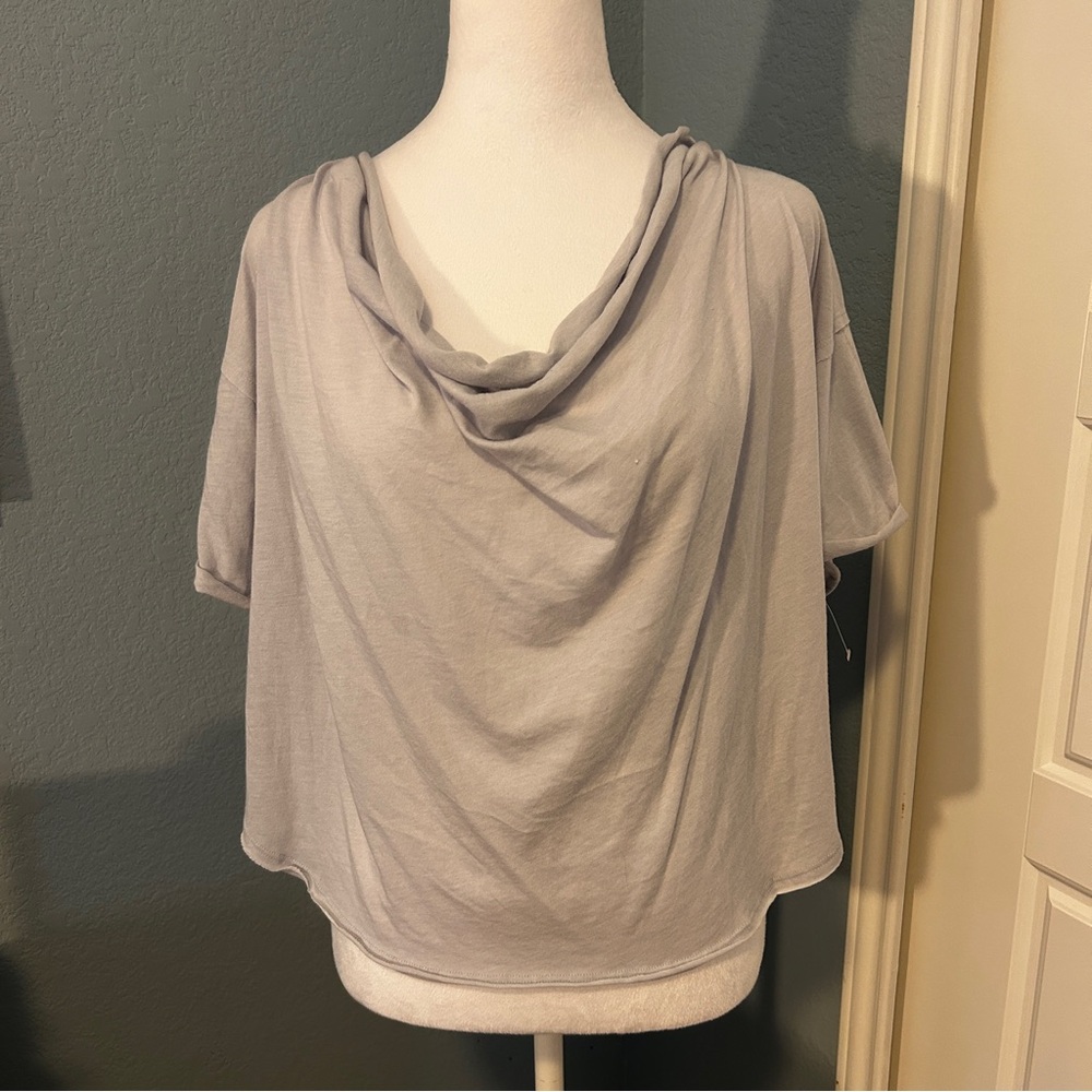 WE THE FREE Flowy Gray Short Sleeve Cowl Neck Tee Shirt Size XS